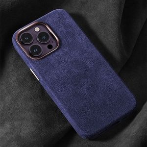 iPhone 14 Pro Max Alcantara Case - Purple